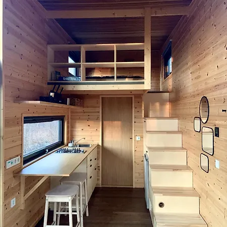 Apartment Pop Tiny House Matra